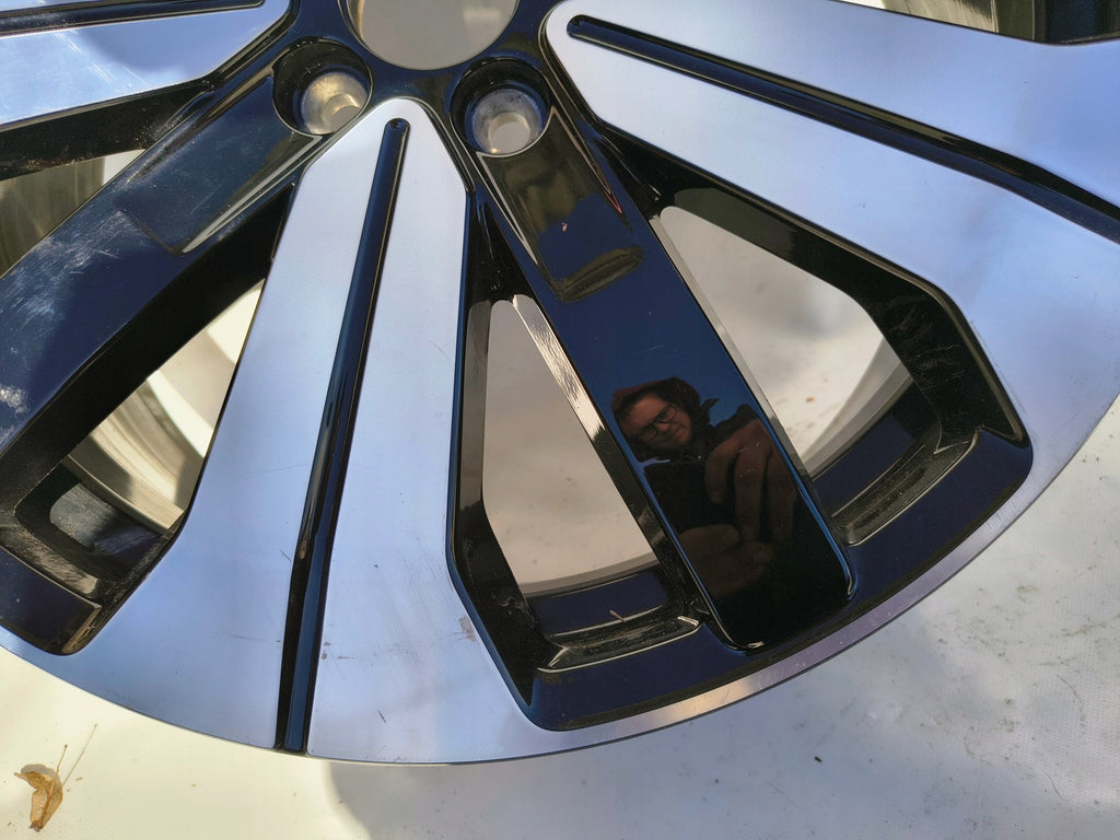 1x Alufelge 19 Zoll 7.5" 5x108 50 5ET 32143627 Volvo Xc40 Rim Wheel