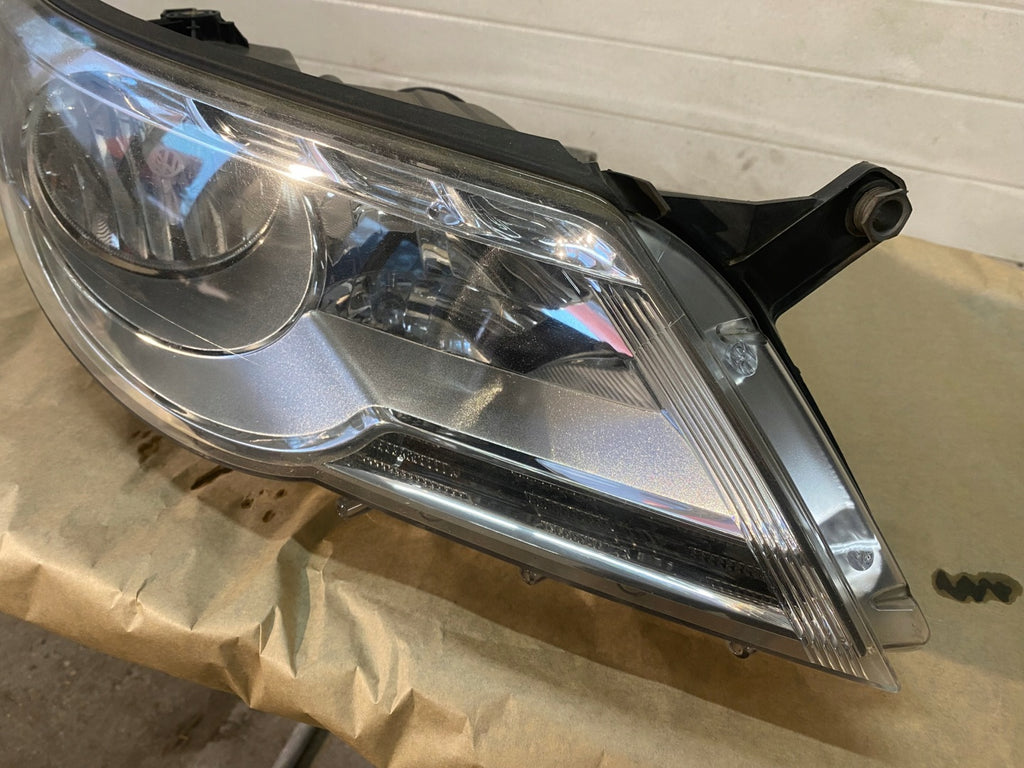 Frontscheinwerfer VW Tiguan 5N1941032 Rechts Scheinwerfer Headlight SCH8095515731hh