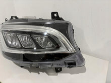 Laden Sie das Bild in den Galerie-Viewer, Frontscheinwerfer Mercedes-Benz Sprinter A9109067200 LED Rechts Headlight