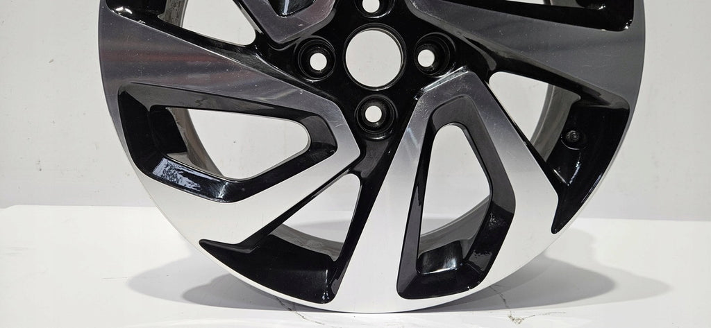 1x Alufelge 17 Zoll 5.0" 4x100 40ET Toyota Aygo X Rim Wheel