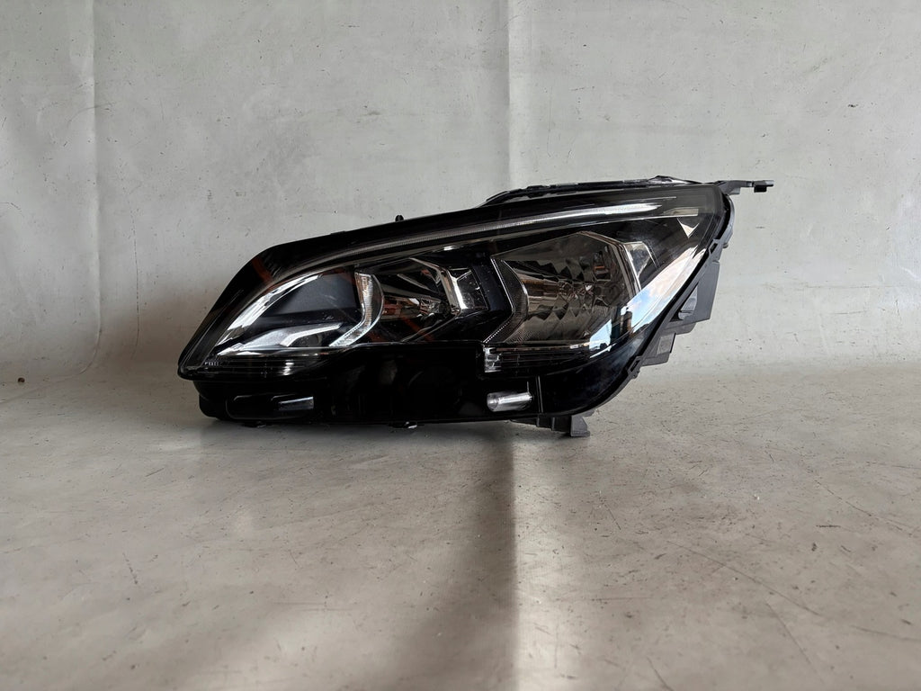Frontscheinwerfer Peugeot 5008 II 9810478180 LED Links Scheinwerfer Headlight SCH4957982972dx