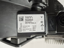 Laden Sie das Bild in den Galerie-Viewer, Frontscheinwerfer Tesla Model 151495300C Links Scheinwerfer Headlight SCH2990629104sw