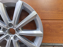 Load image into Gallery viewer, 1x Alufelge 16 Zoll 6.0" 5x100 45ET Glanz Silber 2G0601025AF VW I Rim Wheel FEL8025990609vs