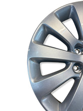 Laden Sie das Bild in den Galerie-Viewer, 1x Alufelge 17 Zoll Opel Corsa F Rim Wheel FEL4345603998yk