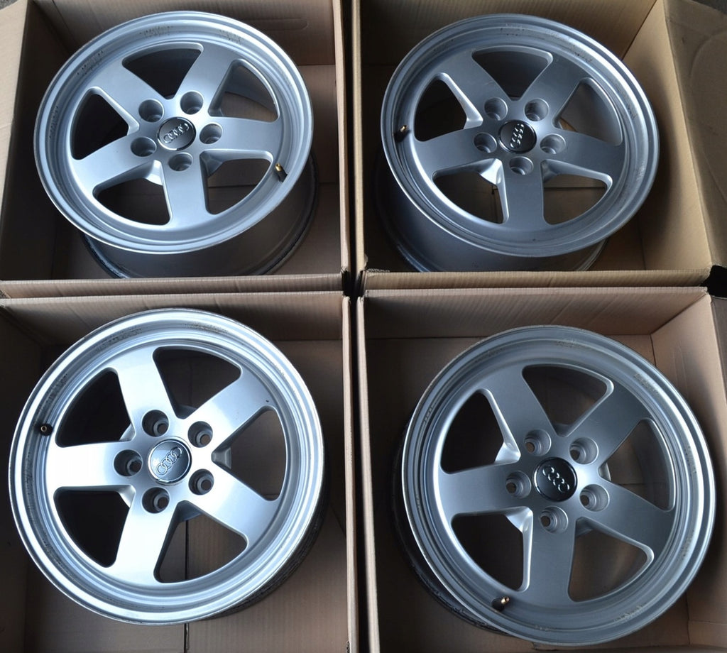 4x Alufelge 16 Zoll 7.0" 5x112 35ET Glanz Silber 8W0601025 Audi A6 A4 Rim Wheel