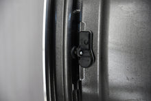 Load image into Gallery viewer, 1x Alufelge 18 Zoll 7.5" 5x112 52ET Glanz A4474010501 Mercedes-Benz Mg Rim Wheel FEL4955228051nb