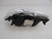 Load image into Gallery viewer, Frontscheinwerfer Mercedes-Benz Viano A6398202961 1ZS009627-32 Xenon Rechts