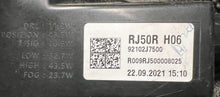 Laden Sie das Bild in den Galerie-Viewer, Frontscheinwerfer Kia Ceed J792111020 Rechts Scheinwerfer Headlight SCH6781793126zw