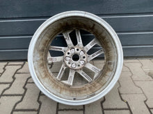 Laden Sie das Bild in den Galerie-Viewer, 1x Alufelge 17 Zoll 7.0" 5x112 5F0601025G Seat Leon Rim Wheel FEL1540012341ow