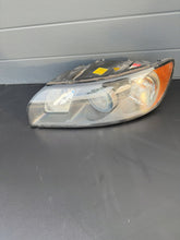 Laden Sie das Bild in den Galerie-Viewer, Frontscheinwerfer Volvo S40 30698877 Xenon FALSE Scheinwerfer Headlight SCH3438316241vf