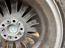 Load image into Gallery viewer, 1x Alufelge 18 Zoll 8.0" 5x120 30ET Glanz Silber 6775777 BMW F01 F02 Rim Wheel FEL9119291698vm