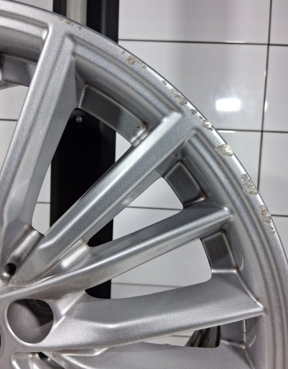 1x Alufelge 17 Zoll 7.5" 5x120 30ET Glanz Grau 6883519 BMW G21 G20 Rim Wheel FEL2490117719to