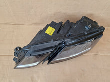 Laden Sie das Bild in den Galerie-Viewer, Frontscheinwerfer Skoda Octavia III 5E1941015D Links Scheinwerfer Headlight SCH5560646428cg