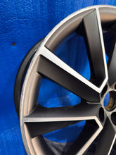 Laden Sie das Bild in den Galerie-Viewer, 1x Alufelge 17 Zoll 6.5&quot; 5x100 657601025D Skoda Scala Kamiq Rim Wheel