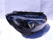 Laden Sie das Bild in den Galerie-Viewer, Frontscheinwerfer Mercedes-Benz W205 A2059063803 LED Rechts Headlight SCH1577247747pw