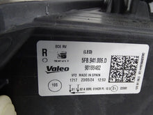 Load image into Gallery viewer, Frontscheinwerfer Seat Tarraco 5FB941006 Rechts Scheinwerfer Headlight