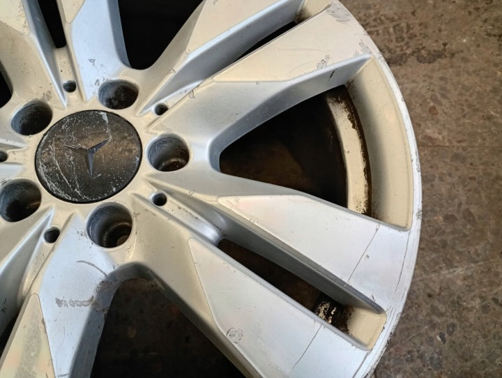 1x Alufelge 17 Zoll 8.5" 5x112 48ET Glanz Silber A2124010402 Mercedes-Benz W212 FEL2565365967eu
