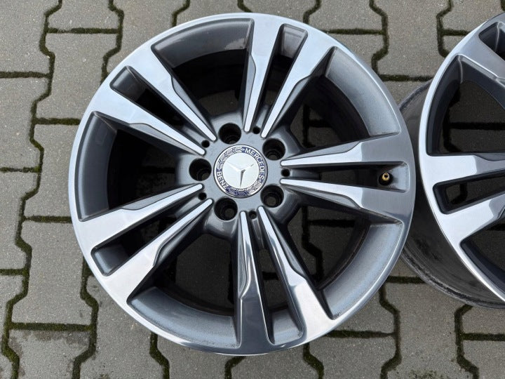1x Alufelge 17 Zoll 7.5" 5x112 45ET Glanz Graphit A2074010600 Mercedes-Benz W212 FEL2542442099vz