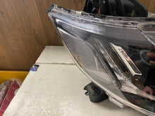 Load image into Gallery viewer, Frontscheinwerfer Mitsubishi Outlander III 8301D3-32 Full LED Rechts Headlight