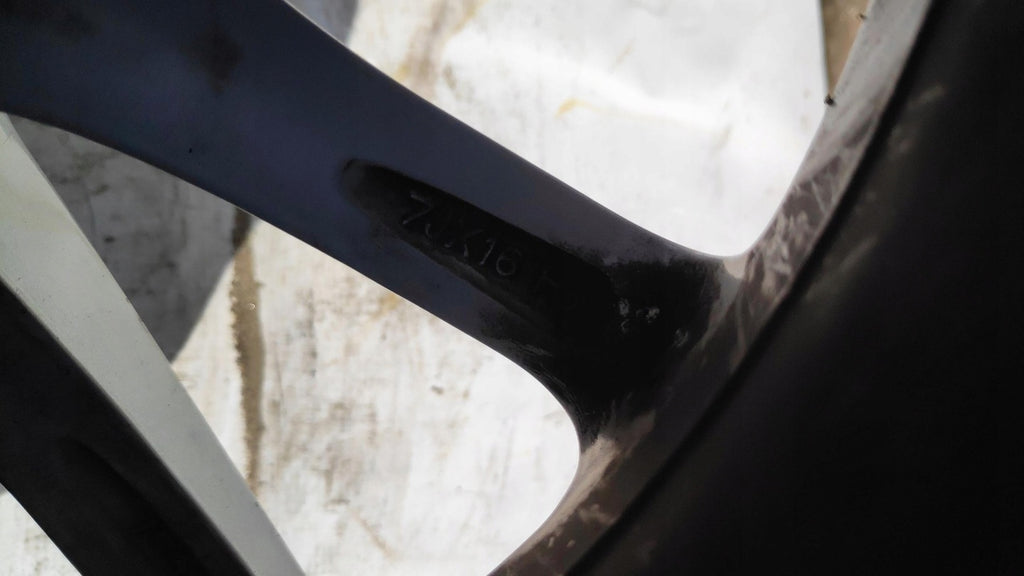 1x Alufelge 16 Zoll 7.0" 5x120 31ET 6796236 BMW F30 Rim Wheel