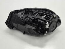 Load image into Gallery viewer, Frontscheinwerfer Mercedes-Benz W177 A1779064306 LED Rechts oder Links SCH6672368771fr