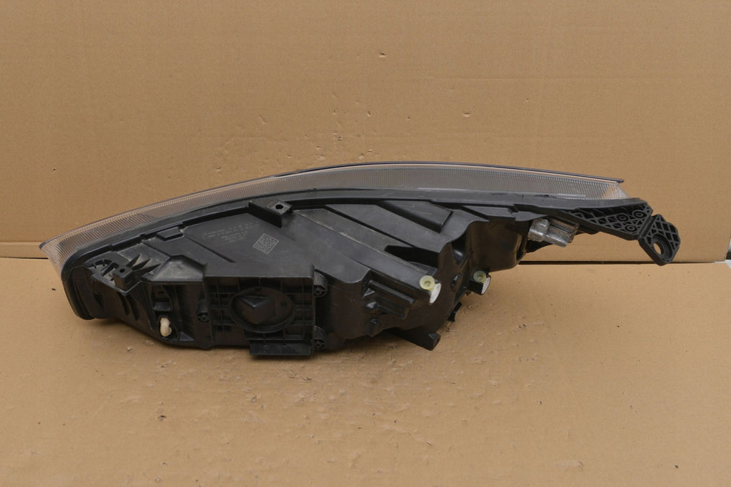Frontscheinwerfer Ford Focus NX7B-13E014-CF Rechts Scheinwerfer Headlight SCH8762470242ei