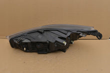 Laden Sie das Bild in den Galerie-Viewer, Frontscheinwerfer Ford Focus NX7B-13E014-CF Rechts Scheinwerfer Headlight SCH8762470242ei