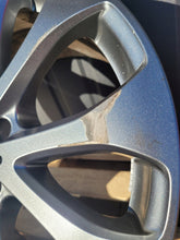 Laden Sie das Bild in den Galerie-Viewer, 1x Alufelge 18 Zoll 8.0&quot; 5x112 A2534011500 Mercedes-Benz Glc Rim Wheel