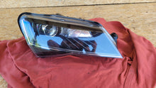 Laden Sie das Bild in den Galerie-Viewer, Frontscheinwerfer Skoda Superb III 3V1941016B LED Rechts Scheinwerfer Headlight