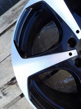 Laden Sie das Bild in den Galerie-Viewer, 1x Alufelge 18 Zoll 8.5" 5x112 Glanz A2054014700 Mercedes-Benz W205 Rim Wheel FEL6010910916cu