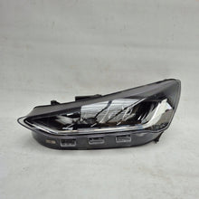 Laden Sie das Bild in den Galerie-Viewer, Frontscheinwerfer Ford Focus NX7B-13E015-CF Full LED Links Headlight SCH9718296692sd