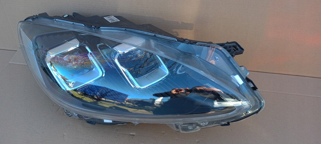 Frontscheinwerfer Ford Kuga LV4B-13E016-AN Full LED Rechts Headlight SCH2493167957nh