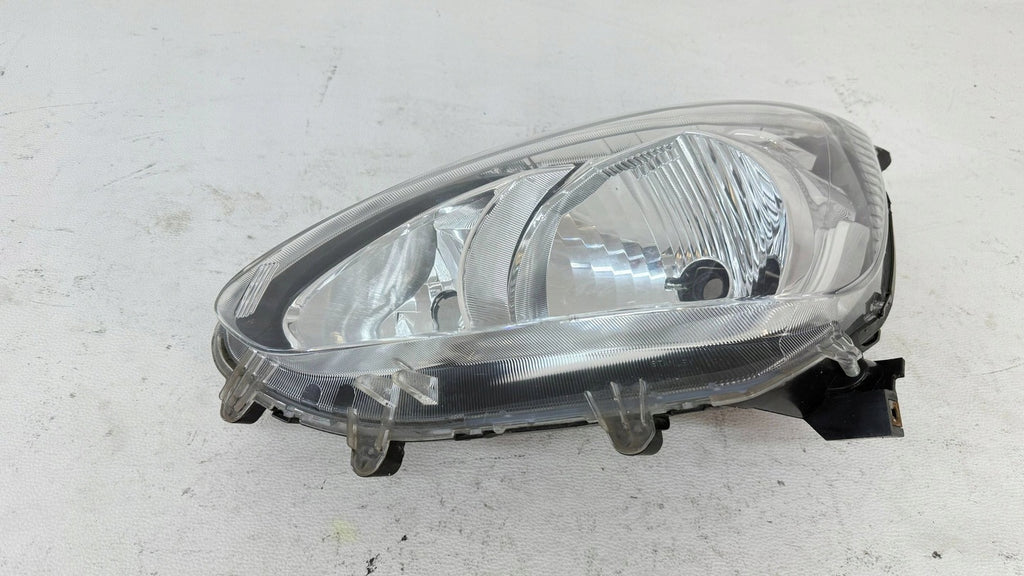 Frontscheinwerfer Mitsubishi Space Star 8301C193 Links Scheinwerfer Headlight