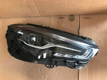 Laden Sie das Bild in den Galerie-Viewer, Frontscheinwerfer Mercedes-Benz Cla A1189060801 LED Rechts Headlight SCH3798242482lm