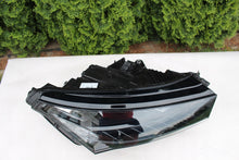Load image into Gallery viewer, Frontscheinwerfer Skoda Enyaq IV 5LB941016B LED Rechts Scheinwerfer Headlight
