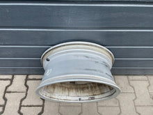 Laden Sie das Bild in den Galerie-Viewer, 1x Alufelge 17 Zoll 7.0" 5x112 5F0601025G Seat Leon Rim Wheel FEL1540012341ow