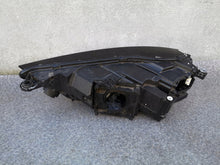 Laden Sie das Bild in den Galerie-Viewer, Frontscheinwerfer Audi Q5 8OA941036 LED Rechts Scheinwerfer Headlight