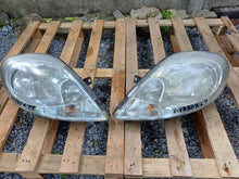 Laden Sie das Bild in den Galerie-Viewer, Frontscheinwerfer Opel Vivaro A 93859830 8200701356 LED Rechts oder Links