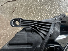 Laden Sie das Bild in den Galerie-Viewer, Frontscheinwerfer Opel Astra K 39208461 LED Rechts Scheinwerfer Headlight SCH3321499046zt