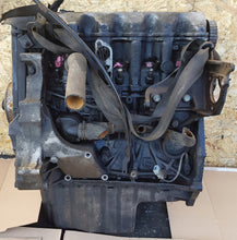Laden Sie das Bild in den Galerie-Viewer, Motor VW ANJ 2.5 TDI 109PS 80kW 236TKm 2002 Diesel Engine Unkomplett