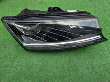 Laden Sie das Bild in den Galerie-Viewer, Frontscheinwerfer Skoda Fabia III 6V1941016E LED Rechts Scheinwerfer Headlight SCH8570436508pg