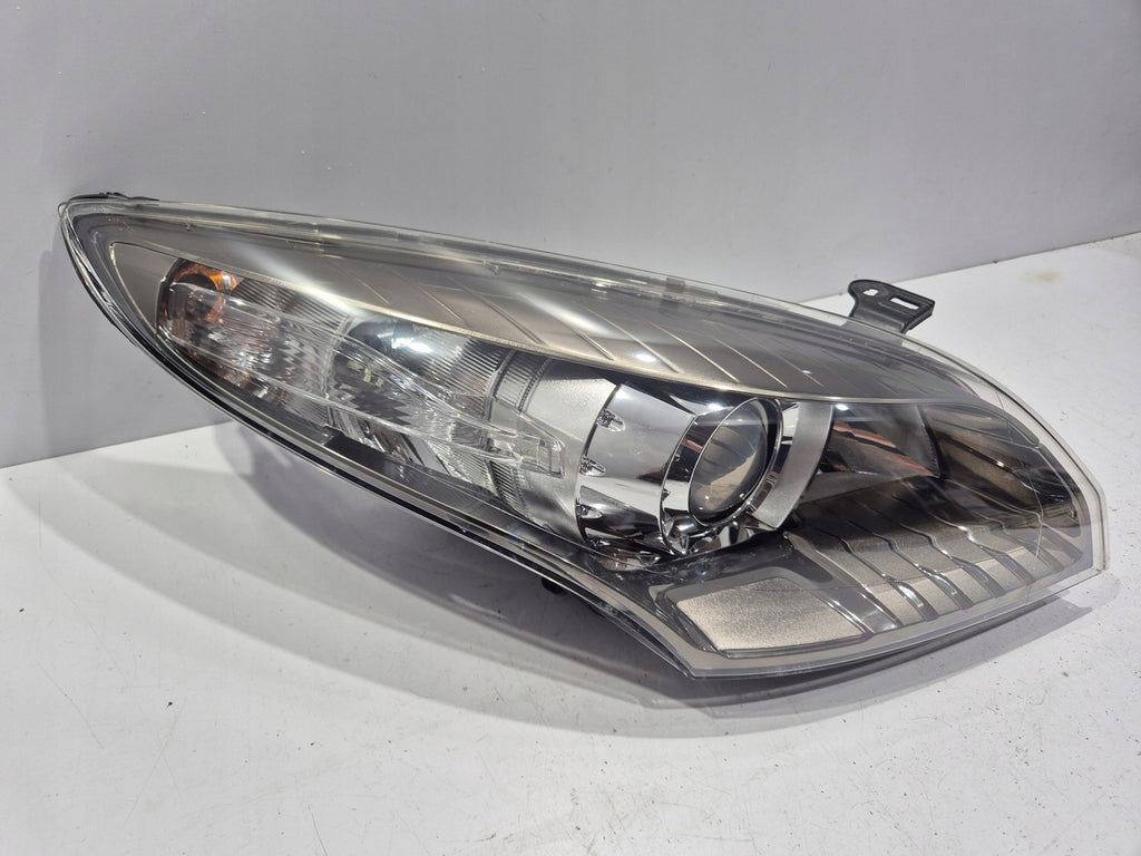 Frontscheinwerfer Renault Megane III 260100021R Xenon Rechts Headlight SCH7005937849mo
