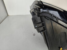 Laden Sie das Bild in den Galerie-Viewer, Frontscheinwerfer Ford Transit Courier R2X6-13W029-CE Rechts Headlight SCH2993978803tc
