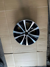 Laden Sie das Bild in den Galerie-Viewer, 1x Alufelge 18 Zoll 8.0&quot; 5x112 A2134013700 Mercedes-Benz Rim Wheel