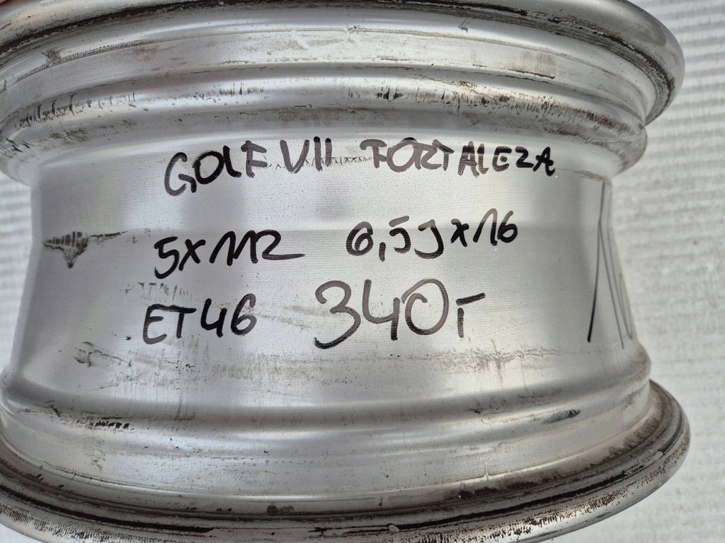 1x Alufelge 16 Zoll 6.5" 5x112 46ET 5G0601025AT VW Golf Vii Rim Wheel FEL1574438054sd