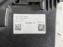 Load image into Gallery viewer, Frontscheinwerfer BMW 7 9879935 LED Links Scheinwerfer Headlight SCH3277957007kz