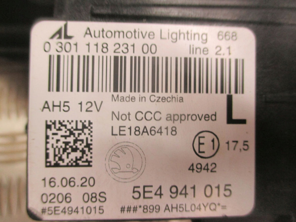 Frontscheinwerfer Skoda Octavia IV 5E4941015 LED Links Scheinwerfer Headlight SCH9653731228ys
