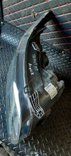 Laden Sie das Bild in den Galerie-Viewer, Frontscheinwerfer Ford Transit GK31-13W029-AA Rechts Scheinwerfer Headlight