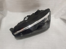 Laden Sie das Bild in den Galerie-Viewer, Frontscheinwerfer Skoda Scala 657941015 LED Ein Satz Scheinwerfer Headlight SCH9142399388fn