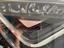 Laden Sie das Bild in den Galerie-Viewer, Frontscheinwerfer Seat Leon 5F1941774A Full LED Rechts Scheinwerfer Headlight